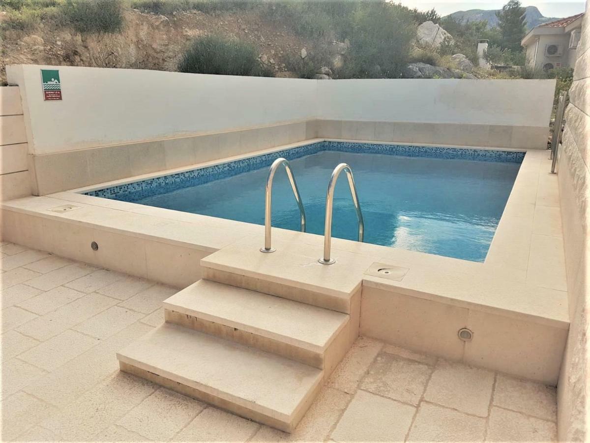 Apartmani Marija Duće エクステリア 写真