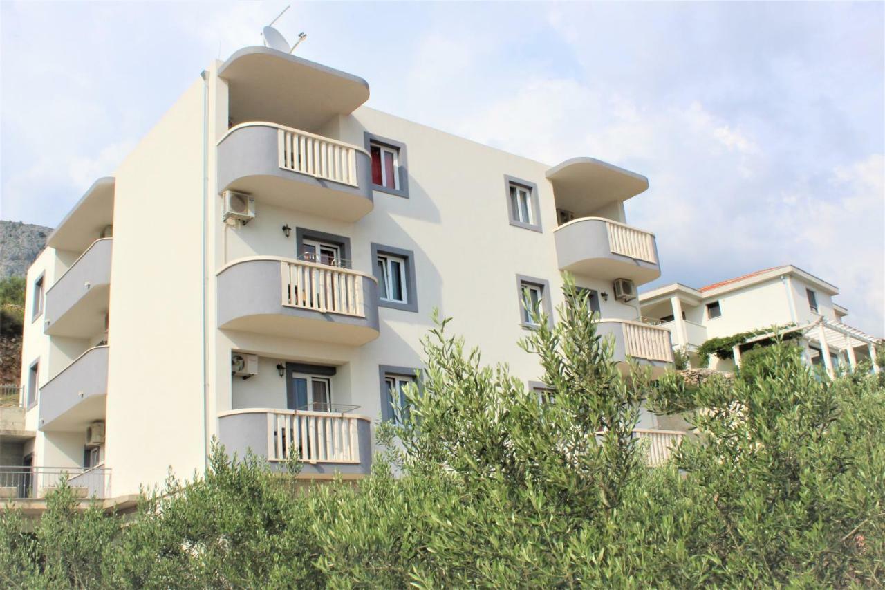 Apartmani Marija Duće エクステリア 写真