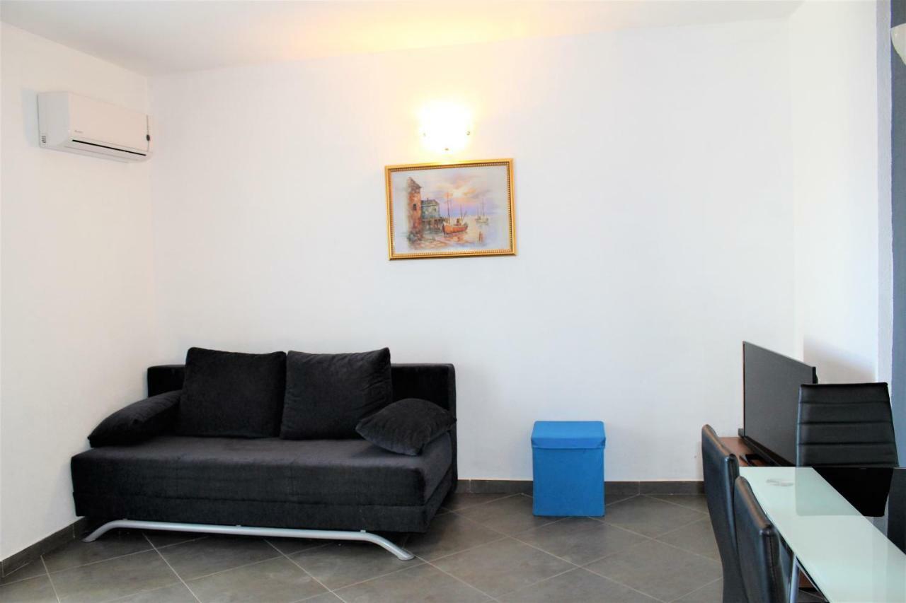 Apartmani Marija Duće エクステリア 写真