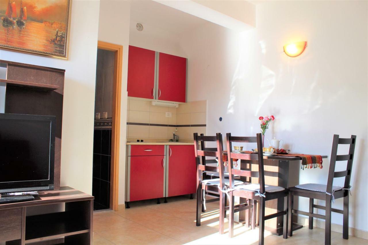 Apartmani Marija Duće エクステリア 写真