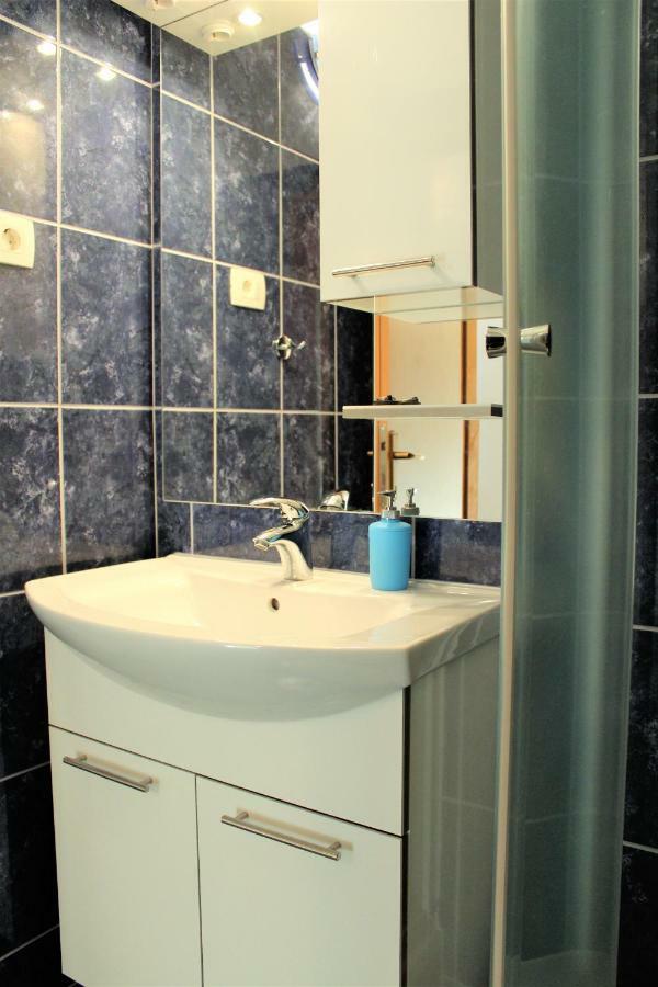 Apartmani Marija Duće エクステリア 写真